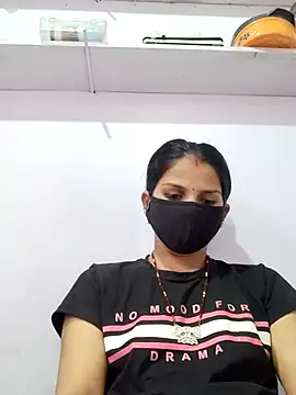 Snapshot of poojam93 chatting on September 30, 2025, 1:33 am poojam93 online show from September 30, 2025, 1:33 am