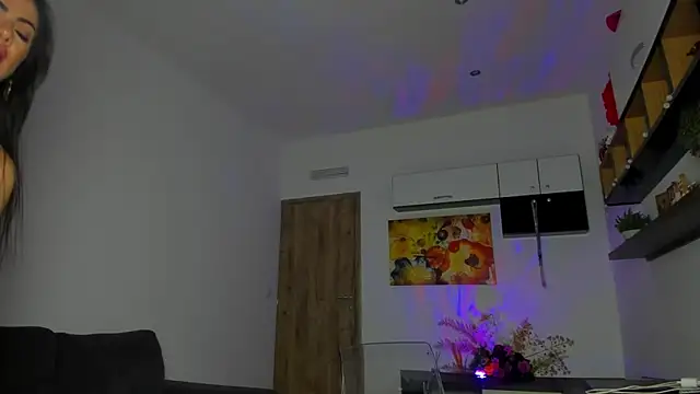 tina kart3r online show from December 18, 2025, 10:35 pm