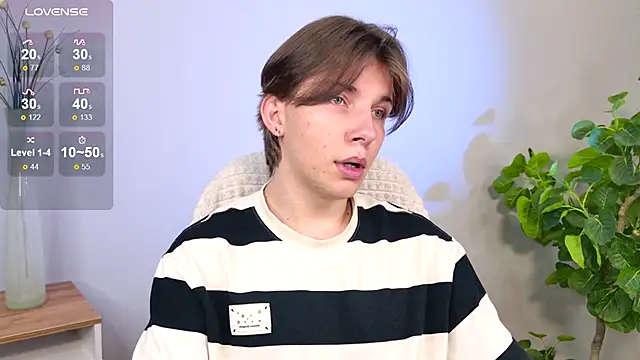 Robby Manson online show from November 3, 2025, 5:23 am