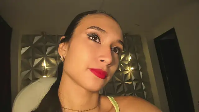 hellen tease online show from November 24, 2025, 1:00 pm