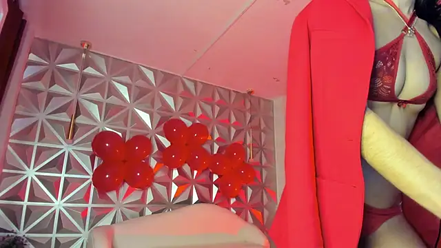 hellen tease online show from February 14, 2026, 9:15 pm