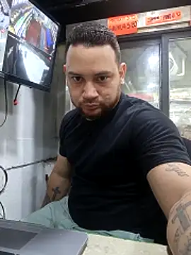 Catire10  online show from November 19, 2025, 1:55 pm