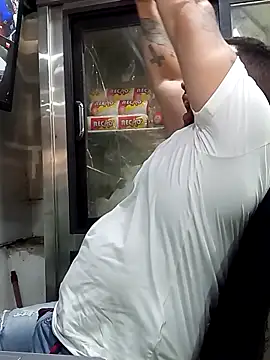 Catire10  online show from October 30, 2025, 3:20 pm