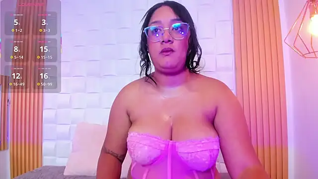 AriaBelle online show from November 1, 2025, 11:04 am