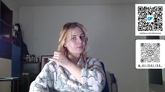 Snapshot of Alismoona chatting on January 7, 2026, 11:10 pm Alismoona online show from January 7, 2026, 11:10 pm