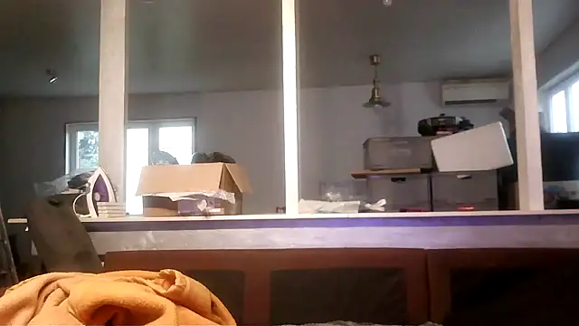 Bikerhot883hd online show from October 6, 2025, 4:19 pm