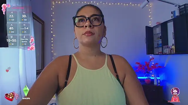 samanthahut1 online show from October 5, 2025, 8:10 pm