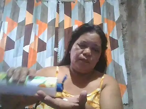 Snapshot of xxbernxxx chatting on June 9, 2026, 2:01 am xxbernxxx online show from June 9, 2026, 2:01 am