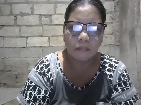 Snapshot of xxbernxxx chatting on September 10, 2025, 9:14 pm xxbernxxx online show from September 10, 2025, 9:14 pm