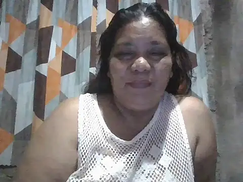 Snapshot of xxbernxxx chatting on June 3, 2026, 2:33 pm xxbernxxx online show from June 3, 2026, 2:33 pm
