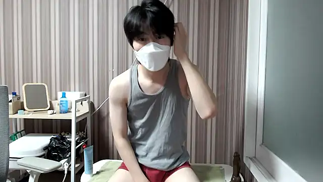 Snapshot of DORAHNEE chatting on September 11, 2025, 2:50 pm DORAHNEE online show from September 11, 2025, 2:50 pm