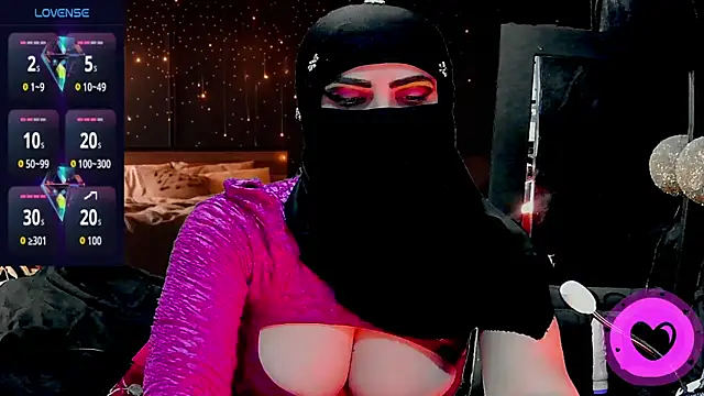 SultanaLayla online show from November 29, 2025, 8:53 pm