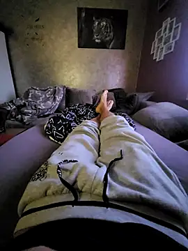 Snapshot of Sylwek chatting on April 10, 2026, 7:26 am Sylwek online show from April 10, 2026, 7:26 am