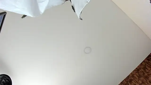 sweet  vanessa1 online show from April 5, 2026, 8:59 pm