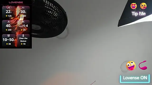 Snapshot of sweet__vanessa1 chatting on October 20, 2025, 3:52 am sweet vanessa1 online show from October 20, 2025, 3:52 am