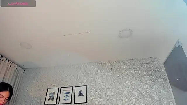 Snapshot of sweet__vanessa1 chatting on October 15, 2025, 4:33 am sweet vanessa1 online show from October 15, 2025, 4:33 am