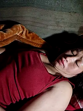 Snapshot of ngocngoc_cute chatting on October 28, 2025, 12:00 am ngocngoc cute online show from October 28, 2025, 12:00 am