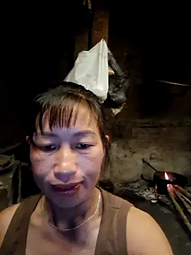 Snapshot of ngocngoc_cute chatting on October 19, 2025, 10:45 pm ngocngoc cute online show from October 19, 2025, 10:45 pm