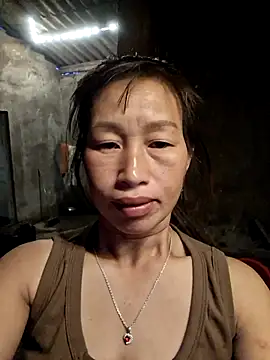 Snapshot of ngocngoc_cute chatting on October 22, 2025, 10:52 pm ngocngoc cute online show from October 22, 2025, 10:52 pm