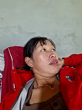 Snapshot of ngocngoc_cute chatting on October 22, 2025, 3:50 am ngocngoc cute online show from October 22, 2025, 3:50 am