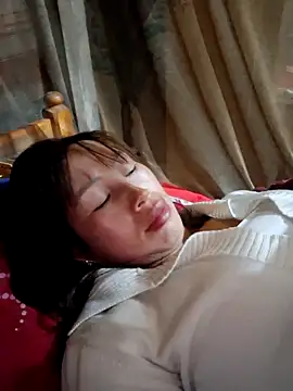 Snapshot of ngocngoc_cute chatting on February 12, 2026, 2:28 pm ngocngoc cute online show from February 12, 2026, 2:28 pm