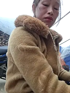 Snapshot of ngocngoc_cute chatting on February 1, 2026, 9:40 am ngocngoc cute online show from February 1, 2026, 9:40 am