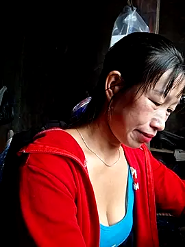 Snapshot of ngocngoc_cute chatting on November 11, 2025, 12:38 am ngocngoc cute online show from November 11, 2025, 12:38 am