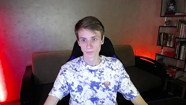 Snapshot of yes_cute_boy_ chatting on October 1, 2025, 6:12 pm yes cute boy online show from October 1, 2025, 6:12 pm