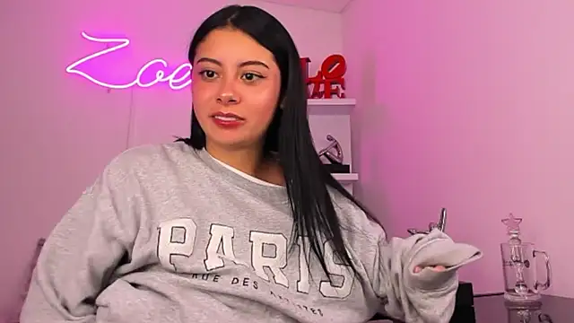 Snapshot of zoecams1 chatting on February 19, 2026, 6:16 pm zoecams1 online show from February 19, 2026, 6:16 pm