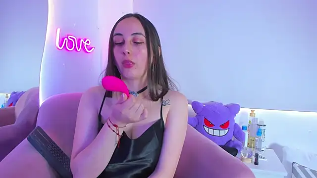 selene swee online show from November 1, 2025, 5:29 pm