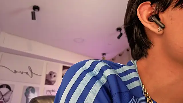 davoxer online show from March 5, 2026, 4:09 am