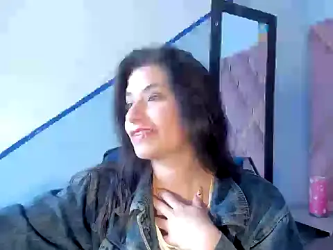 Snapshot of _Roxxxane_09 chatting on September 20, 2025, 2:55 pm Roxxxane 09 online show from September 20, 2025, 2:55 pm