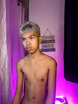 Snapshot of urcumjp chatting on December 19, 2025, 12:25 am urcumjp online show from December 19, 2025, 12:25 am