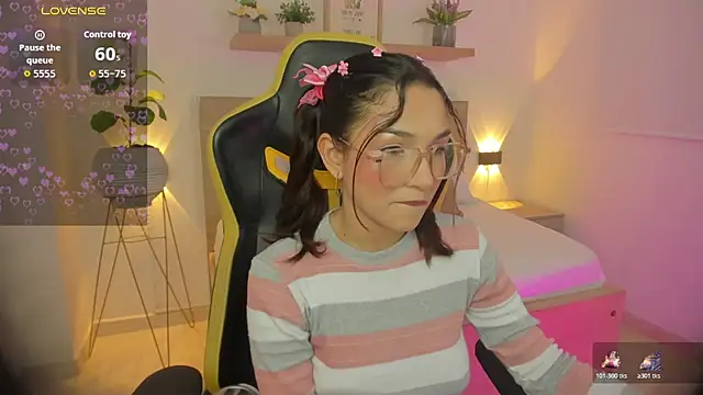 Snapshot of luma_sky_ chatting on November 29, 2025, 3:17 am luma sky online show from November 29, 2025, 3:17 am