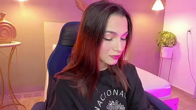 Snapshot of luma_sky_ chatting on September 16, 2025, 4:13 am luma sky online show from September 16, 2025, 4:13 am