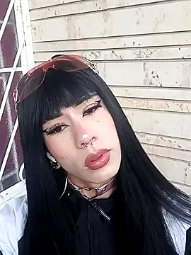 Snapshot of Foxxy_Doll chatting on September 17, 2025, 11:23 am Foxxy Doll online show from September 17, 2025, 11:23 am