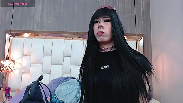 Snapshot of Foxxy_Doll chatting on September 18, 2025, 2:53 pm Foxxy Doll online show from September 18, 2025, 2:53 pm