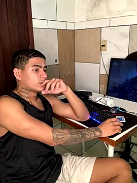 Snapshot of Novindot23cm chatting on January 7, 2026, 5:56 am Novindot23cm online show from January 7, 2026, 5:56 am