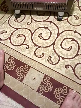 Snapshot of bullut06 chatting on December 16, 2025, 8:24 pm bullut06 online show from December 16, 2025, 8:24 pm