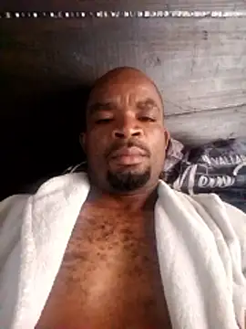 Snapshot of mdavazo00 chatting on January 12, 2026, 9:27 am mdavazo00 online show from January 12, 2026, 9:27 am