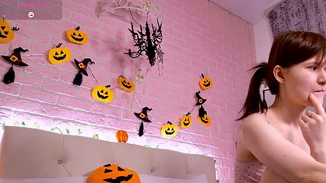 Aria Vox online show from October 19, 2025, 4:59 am