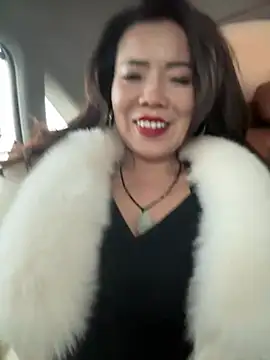 Snapshot of anna_yngs chatting on January 18, 2026, 9:13 am anna yngs online show from January 18, 2026, 9:13 am