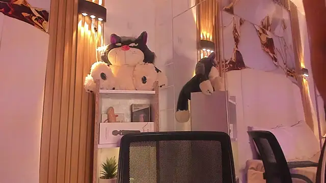 Snapshot of AgathaAtenea chatting on November 21, 2025, 7:24 pm AgathaAtenea online show from November 21, 2025, 7:24 pm