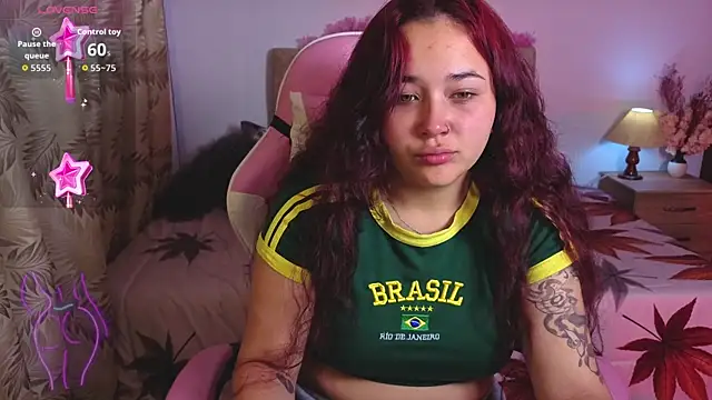 Snapshot of Leakitten chatting on November 28, 2025, 11:16 pm Leakitten online show from November 28, 2025, 11:16 pm