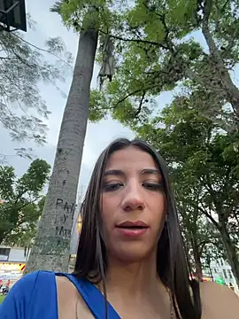 -juicy  online show from April 11, 2026, 11:08 pm