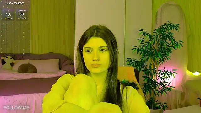 Snapshot of Angell_Wild chatting on January 15, 2026, 2:42 pm Angell Wild online show from January 15, 2026, 2:42 pm