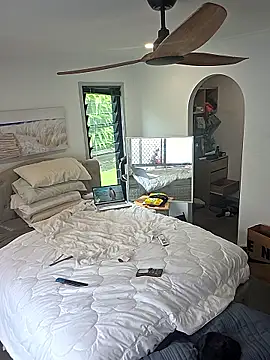 iamthepublickmasterbater online show from January 11, 2026, 11:44 pm