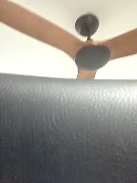 iamthepublickmasterbater online show from November 26, 2025, 3:17 am