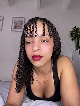Yasmin777  online show from May 30, 2026, 8:58 pm