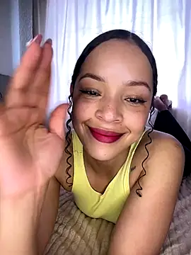 Yasmin777  online show from October 30, 2025, 6:16 pm